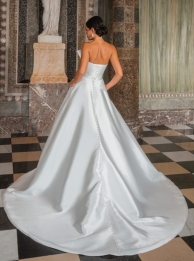 Diane Legrand 50912 back.jpg